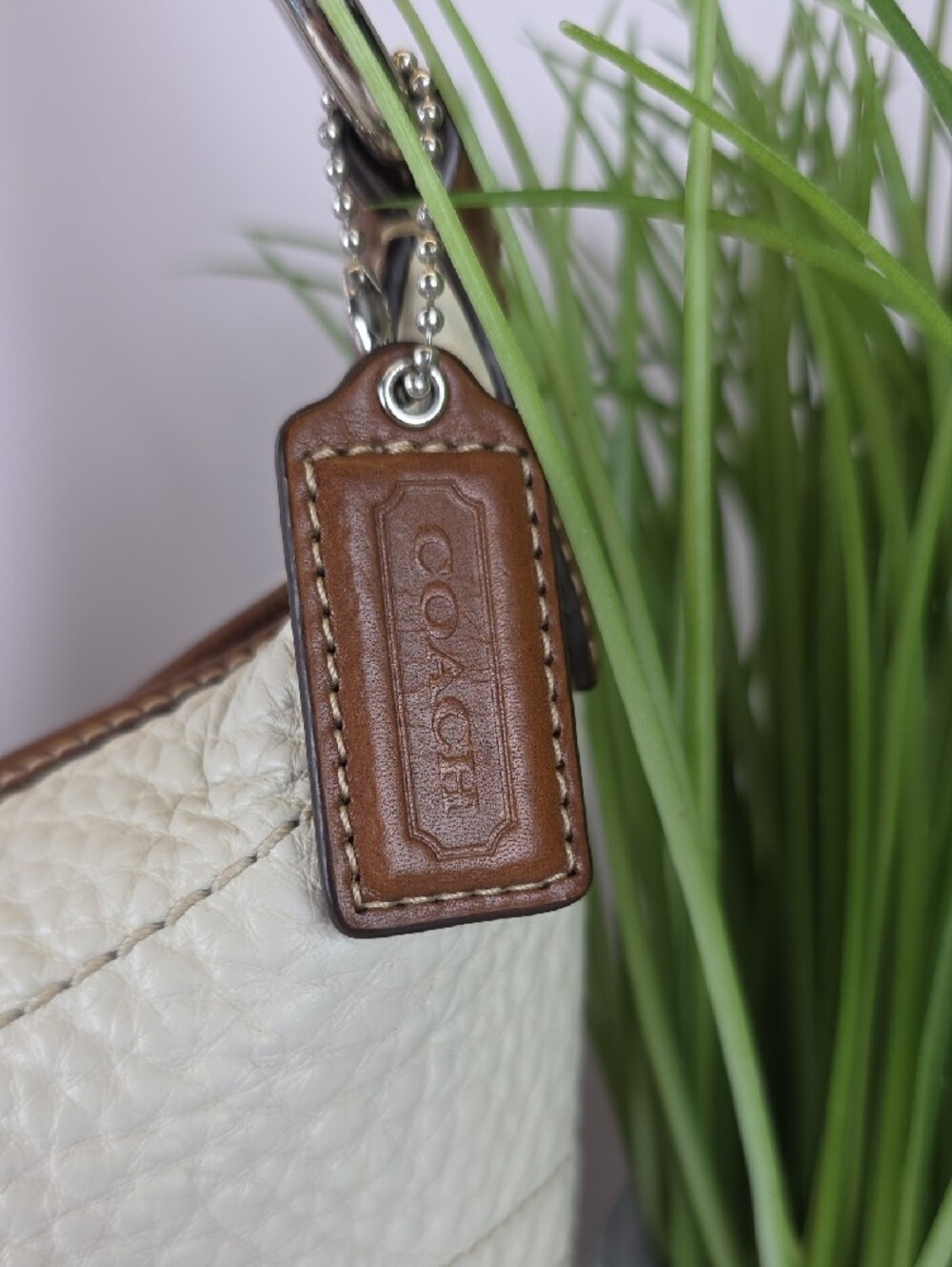 COACH Y2K Vintage Cream Soho Leather Hobo Shoulder Bag F12298 - Picture 5 of 11